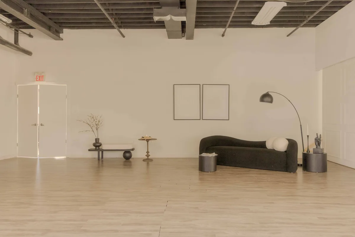 Versatile 9,500 sq. ft. Studio for Content Creation, 883 sqm, photo shoot, pop-up rental in Toronto, second interior view