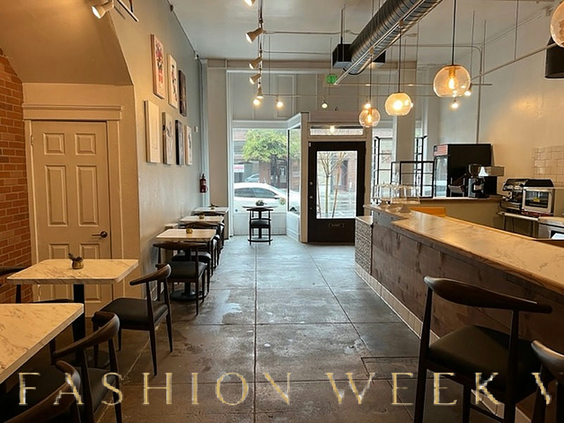 Versatile 971 Sq. Ft. Cafe with Outdoor Patio, 90 sqm, private event, pop-up rental in Pasadena, additional interior view