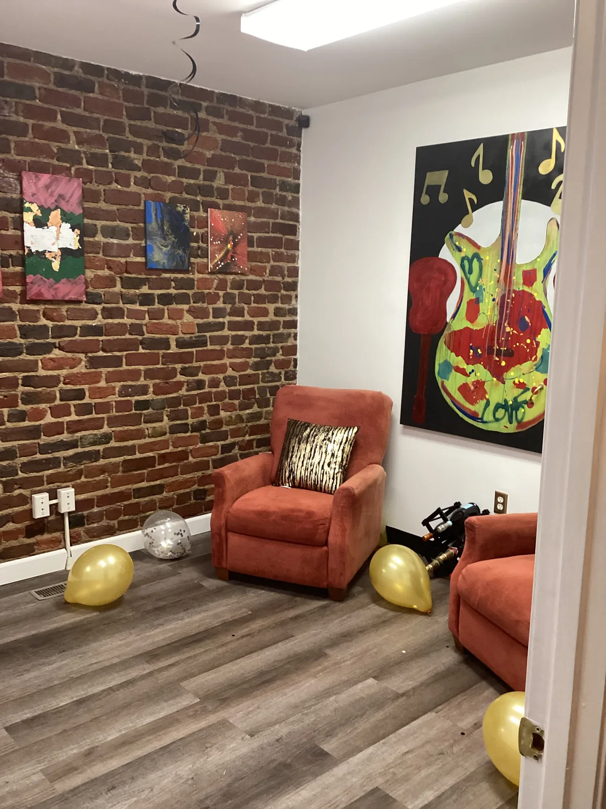 Versatile Art Gallery and Creative Space for Rent, 88 sqm, art exhibition, pop-up rental in Richmond, second interior view