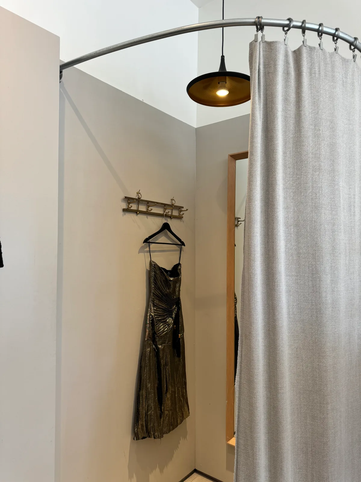 Versatile Boutique Space in Park Slope, Brooklyn, 14 sqm, pop up store, second interior view