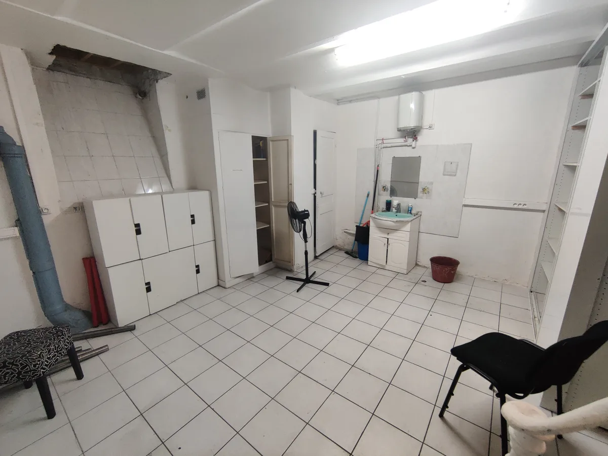 Versatile Boutique Space with Workshop in Pasteur/Montparnasse, 50 sqm, pop up store in Paris, third interior view