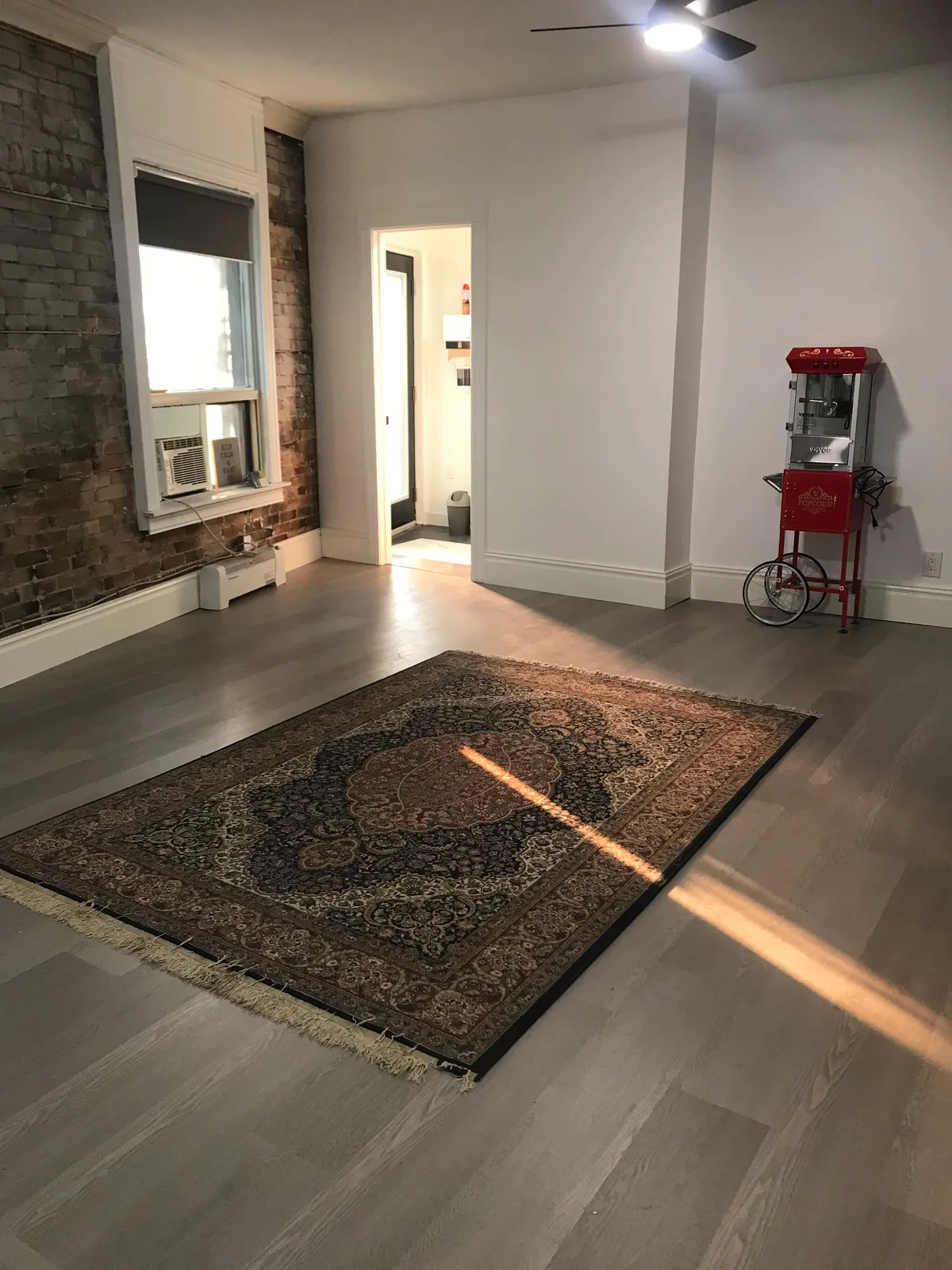 Versatile Character Space in Toronto's West End, 37 sqm, pop up store