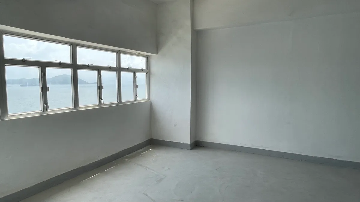 Versatile Clean Space Ideal for Office or Kitchen Use, 96 sqm, team offsite, pop-up rental in Hong Kong, third interior view