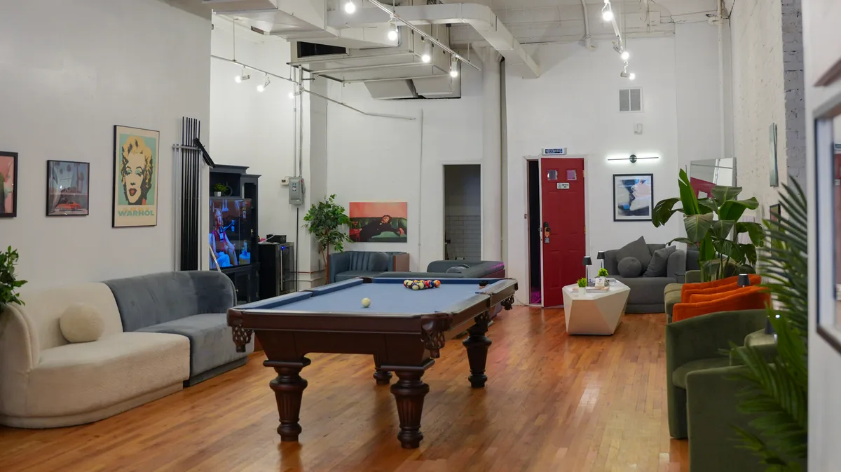 Versatile Coffee Social Club Space for Events and Gatherings, 204 sqm, pop up store in New York, interior view