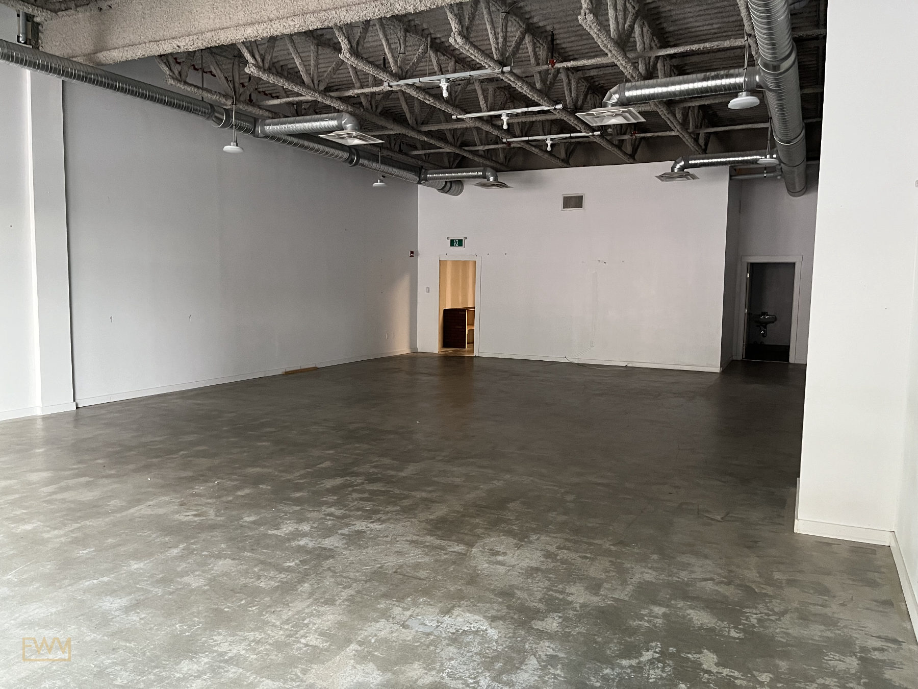 Versatile Commercial Space for Lease, 158 sqm, pop up store in Fort McMurray, third interior view