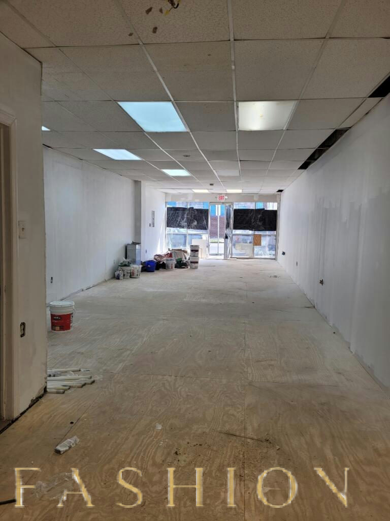Versatile Commercial Space for Rent on Avon Avenue, 77 sqm, retail activation, pop-up rental in Newark