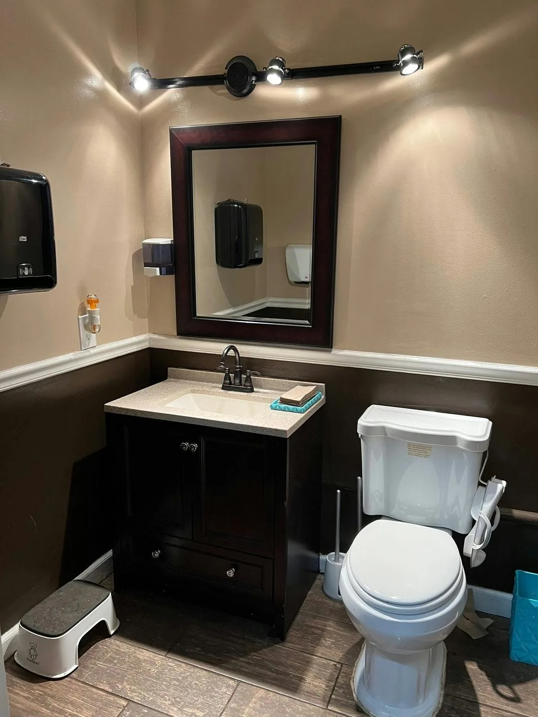 Versatile Commercial Space in Rockville, Maryland — 3