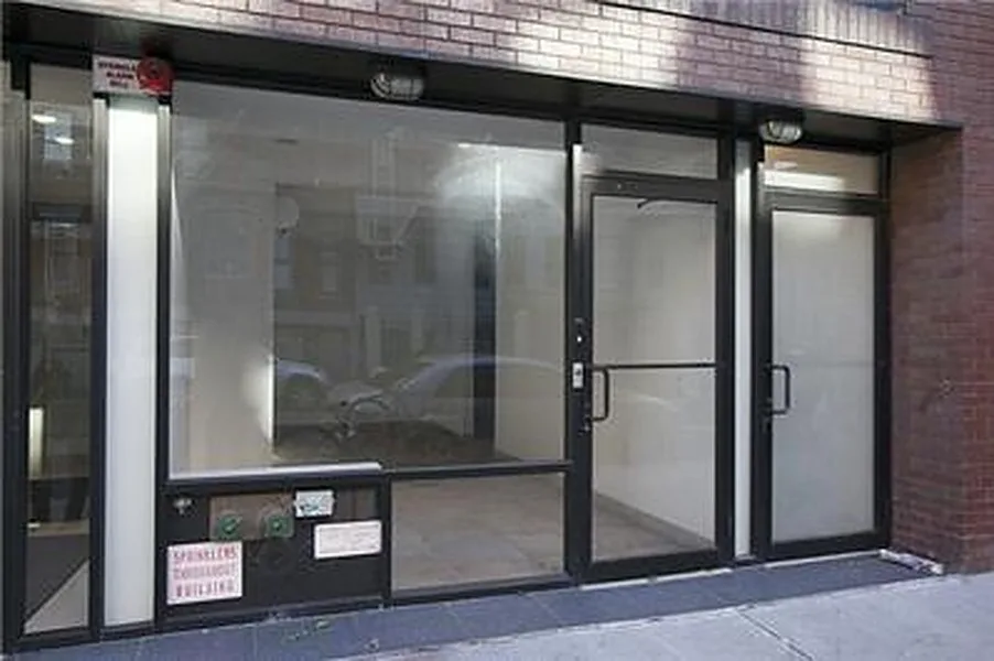 Versatile Commercial Venue in Manhattan's Lower East Side, 172 sqm, pop up store in New York, third interior view