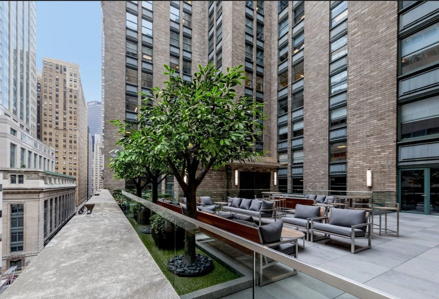 Versatile Corporate Amenity Space at 230 Park Avenue — 3