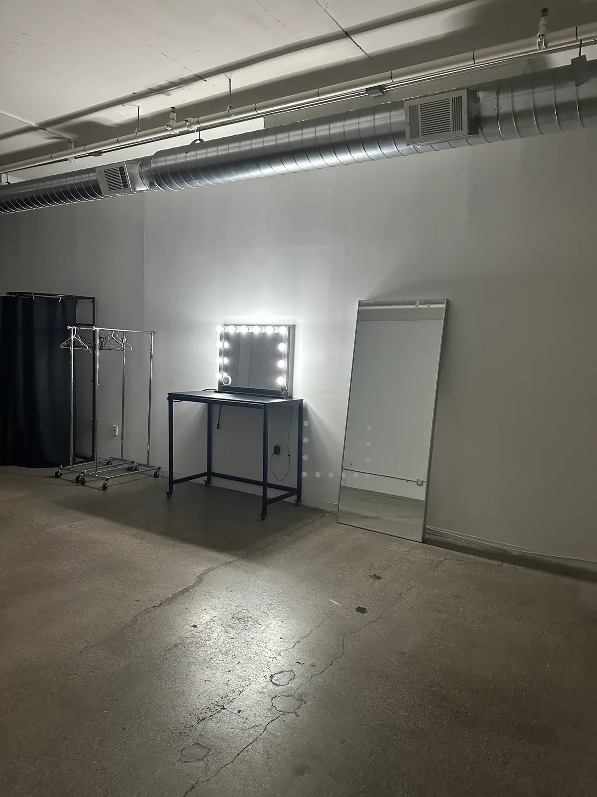 Versatile Creative Loft in Brooklyn Navy Yard, 143 sqm, photo shoot, pop-up rental, third interior view