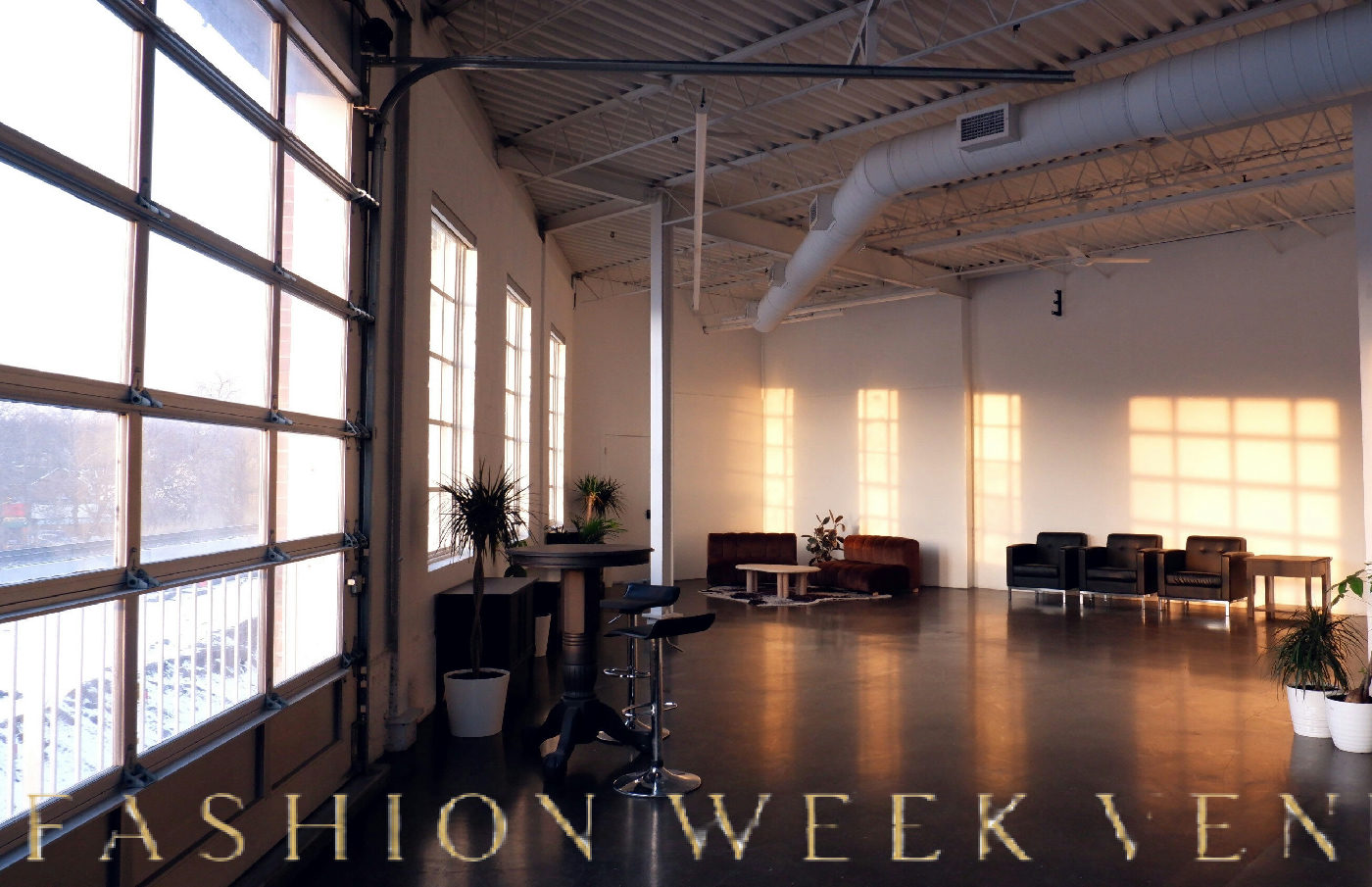 Versatile Creative Space for Diverse Events in Toronto, 372 sqm, photo shoot, pop-up rental