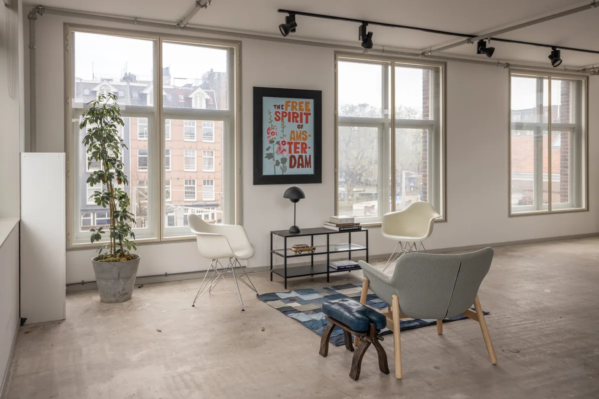Versatile Creative Space in Denim City, De Hallen, 107 sqm, showroom presentation, pop-up rental in Amsterdam, interior view