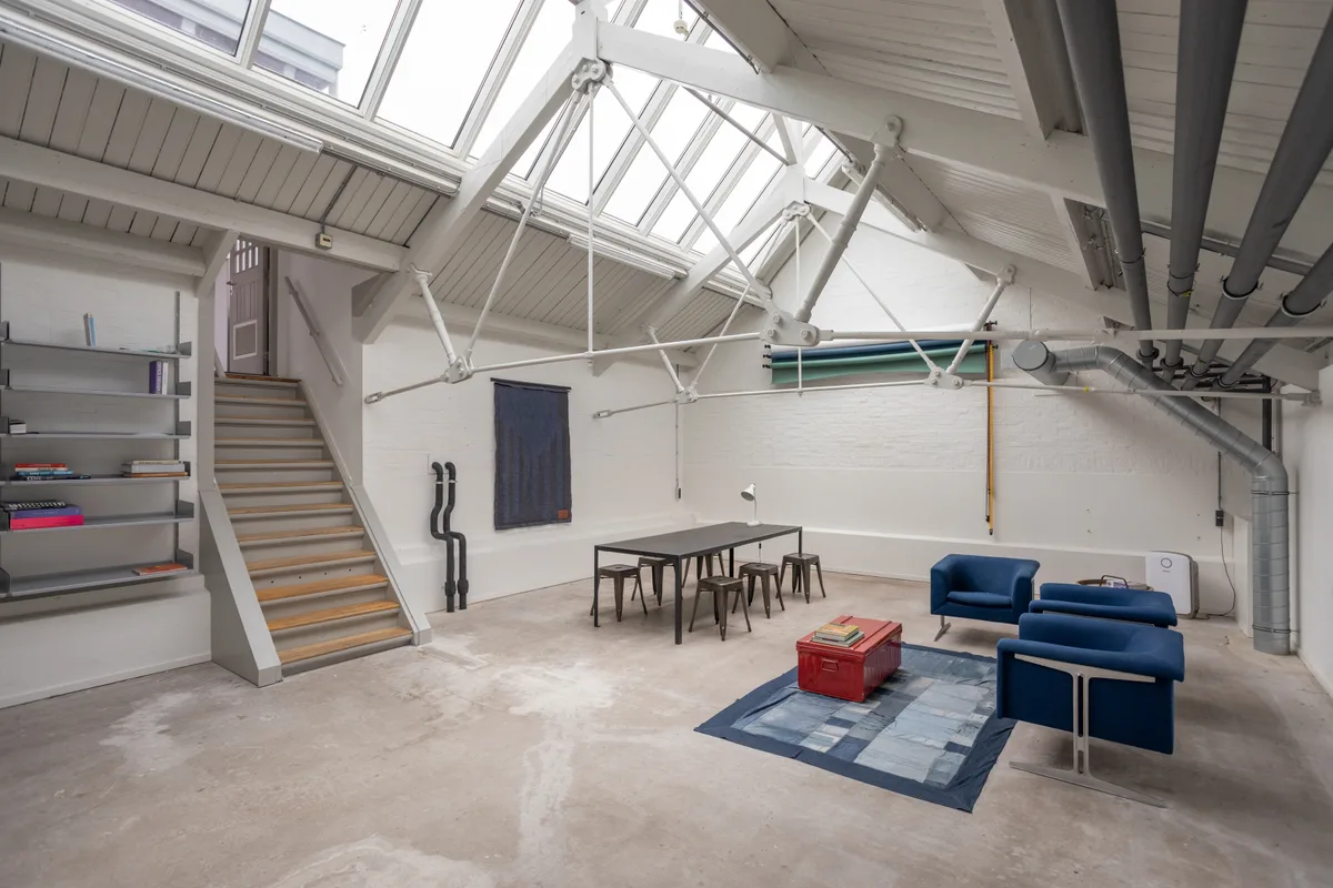 Versatile Creative Space in Denim City, De Hallen, 107 sqm, showroom presentation, pop-up rental in Amsterdam, third interio…
