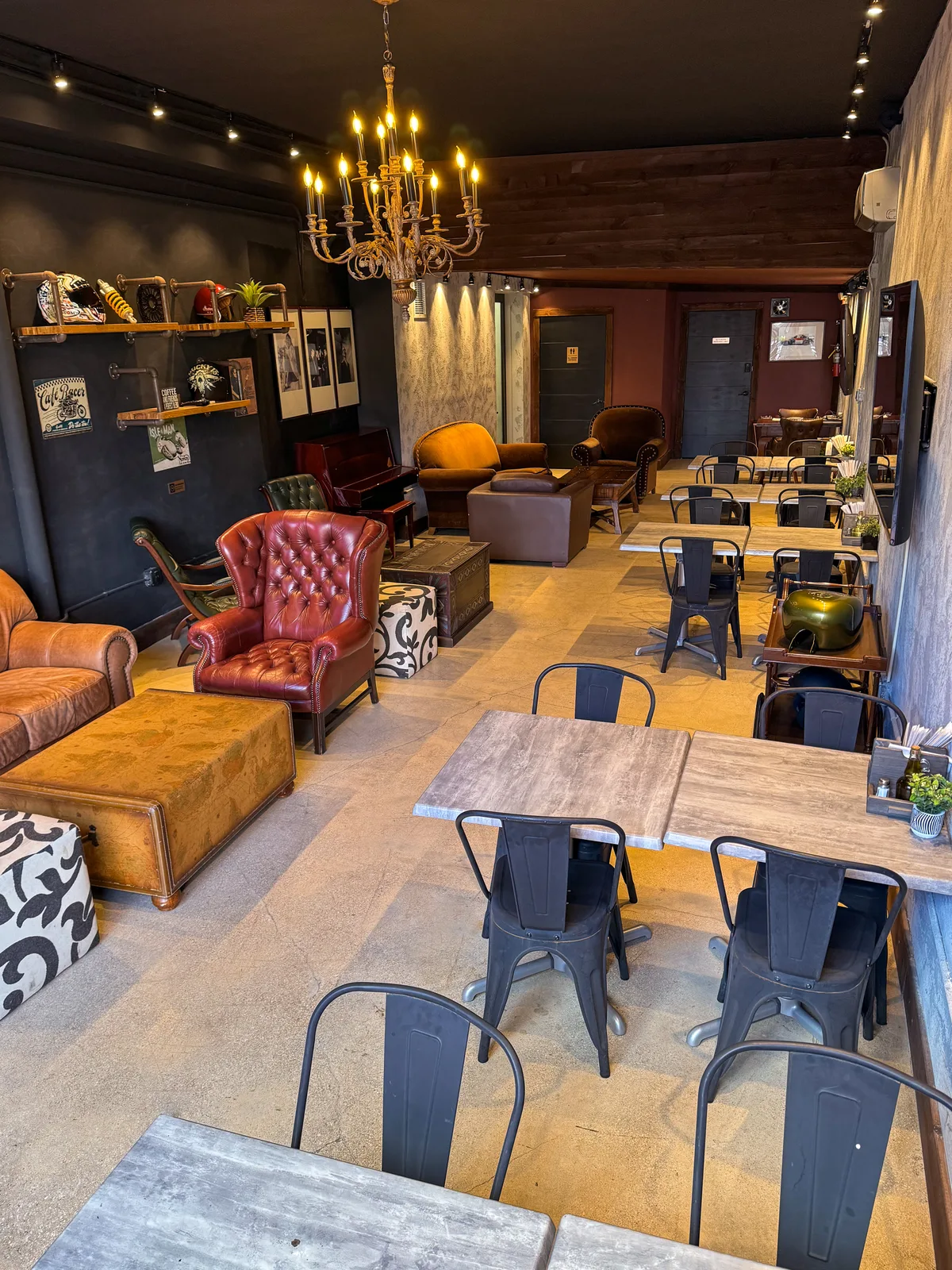 Versatile Creative Space with Amenities, 1644 sqm, pop up store in Miami, third interior view