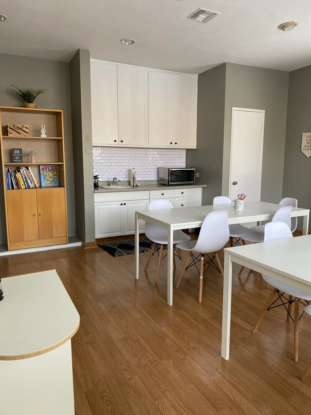 Versatile Creative Space with Classrooms and Offices, 84 sqm, retail activation, pop-up rental in Thousand Oaks, third inter…