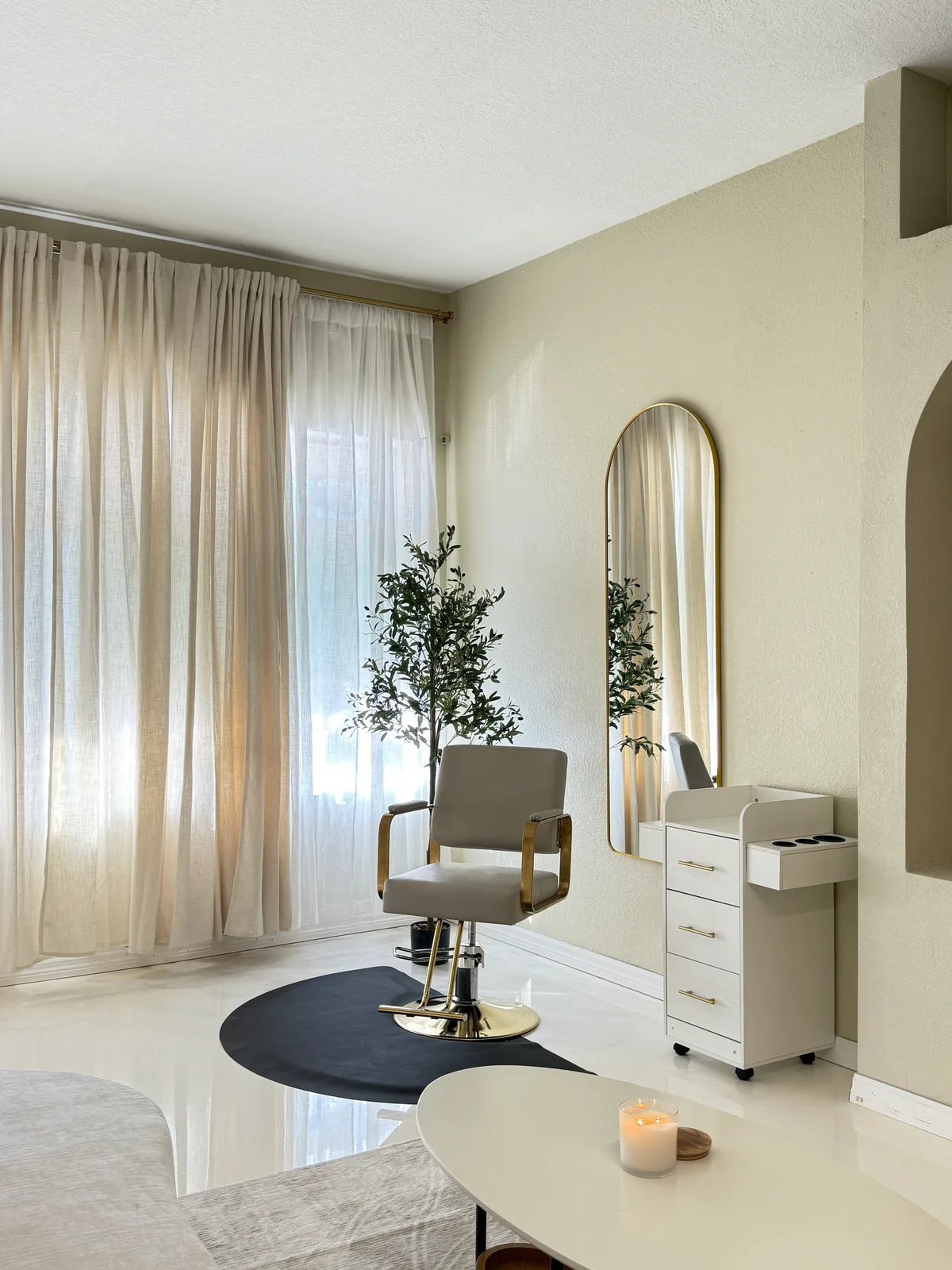Versatile Creative Studio for Photo and Video Production, 49 sqm, photo shoot, pop-up rental in Tampa, third interior view