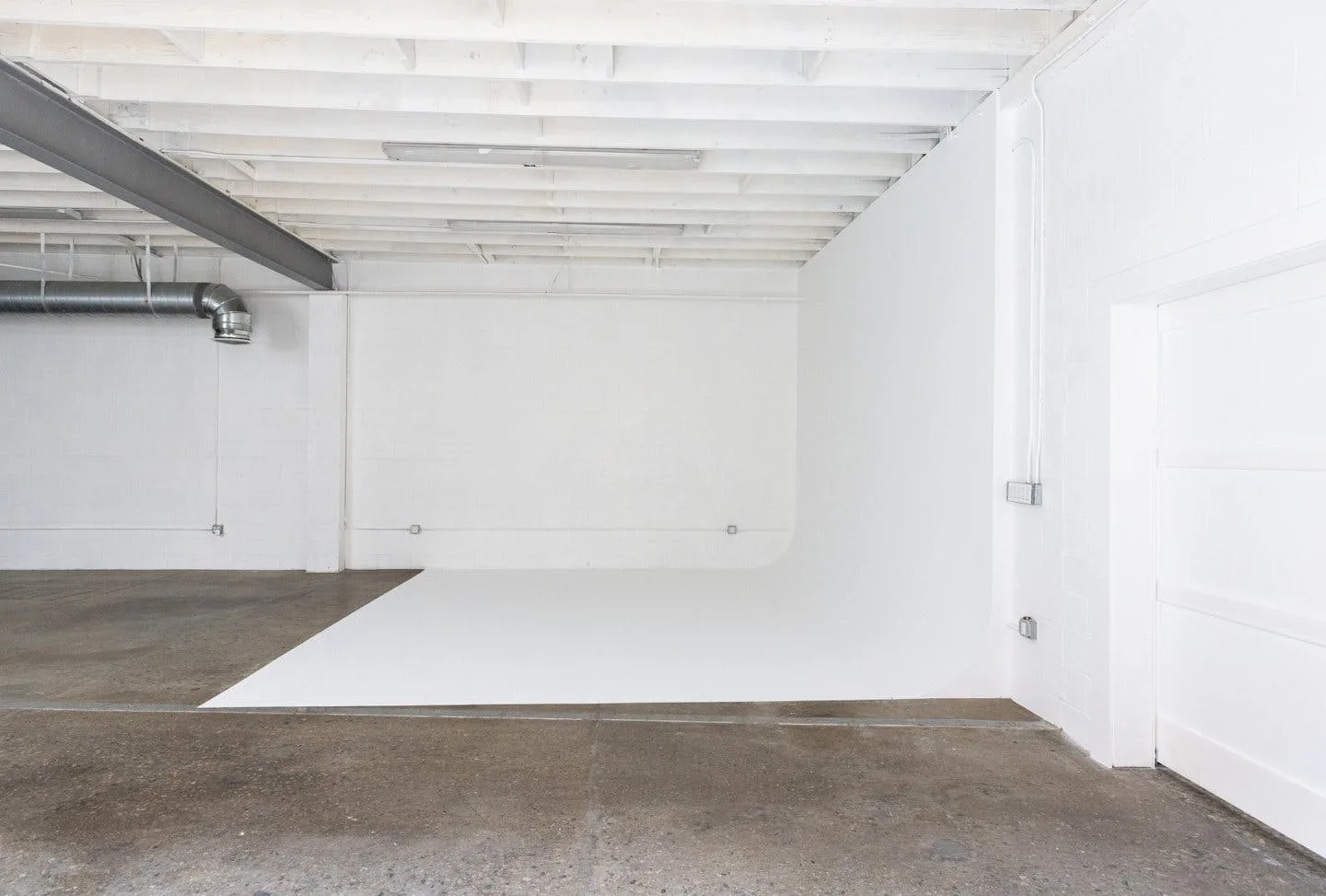 Versatile Creative Studio on Barry Avenue, Los Angeles — 3