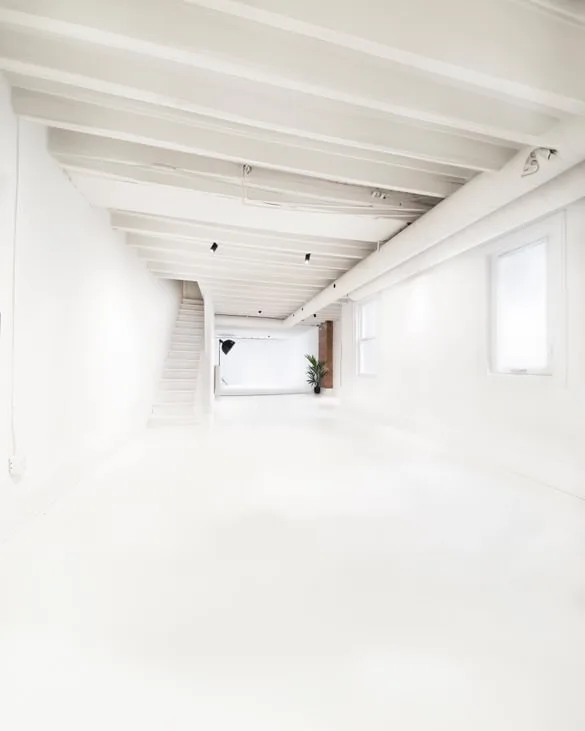 Versatile Downtown Event Space for Rent, 102 sqm, pop up store in Toronto, third interior view