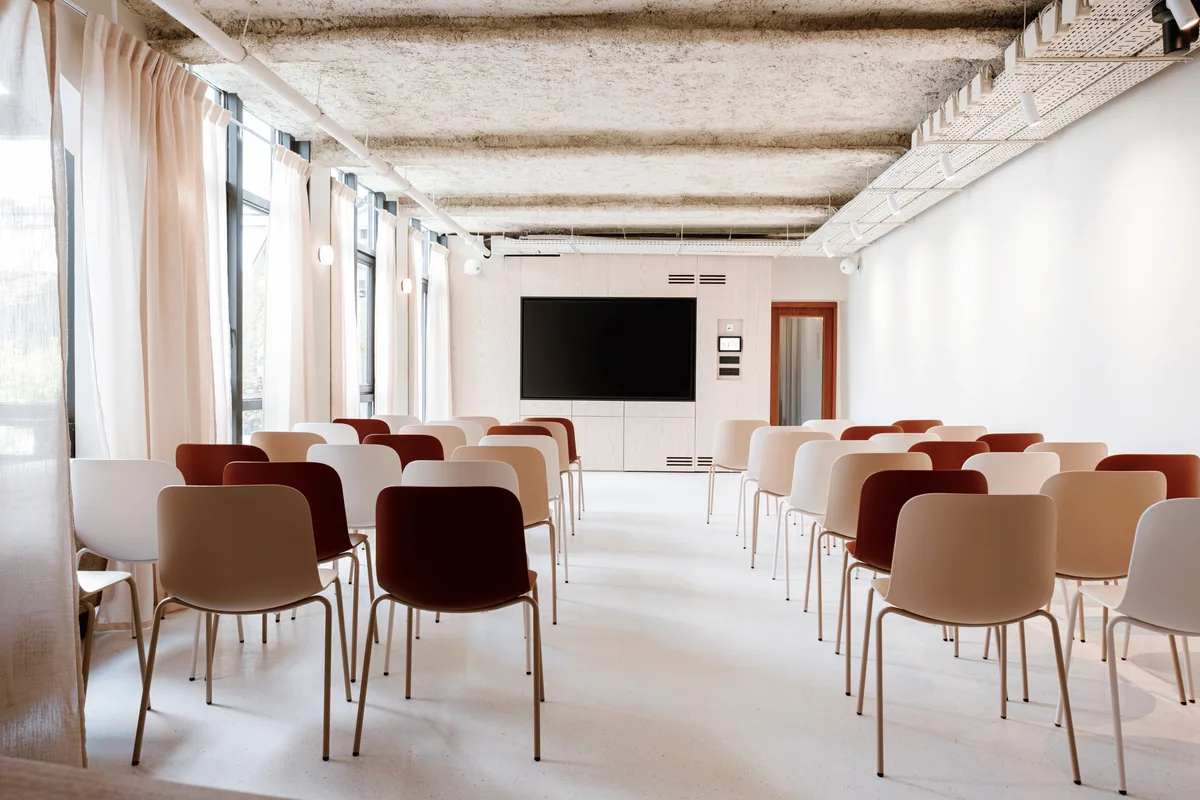 Versatile Event Space at Jöro House, 140 sqm, workshop, pop-up rental in Paris