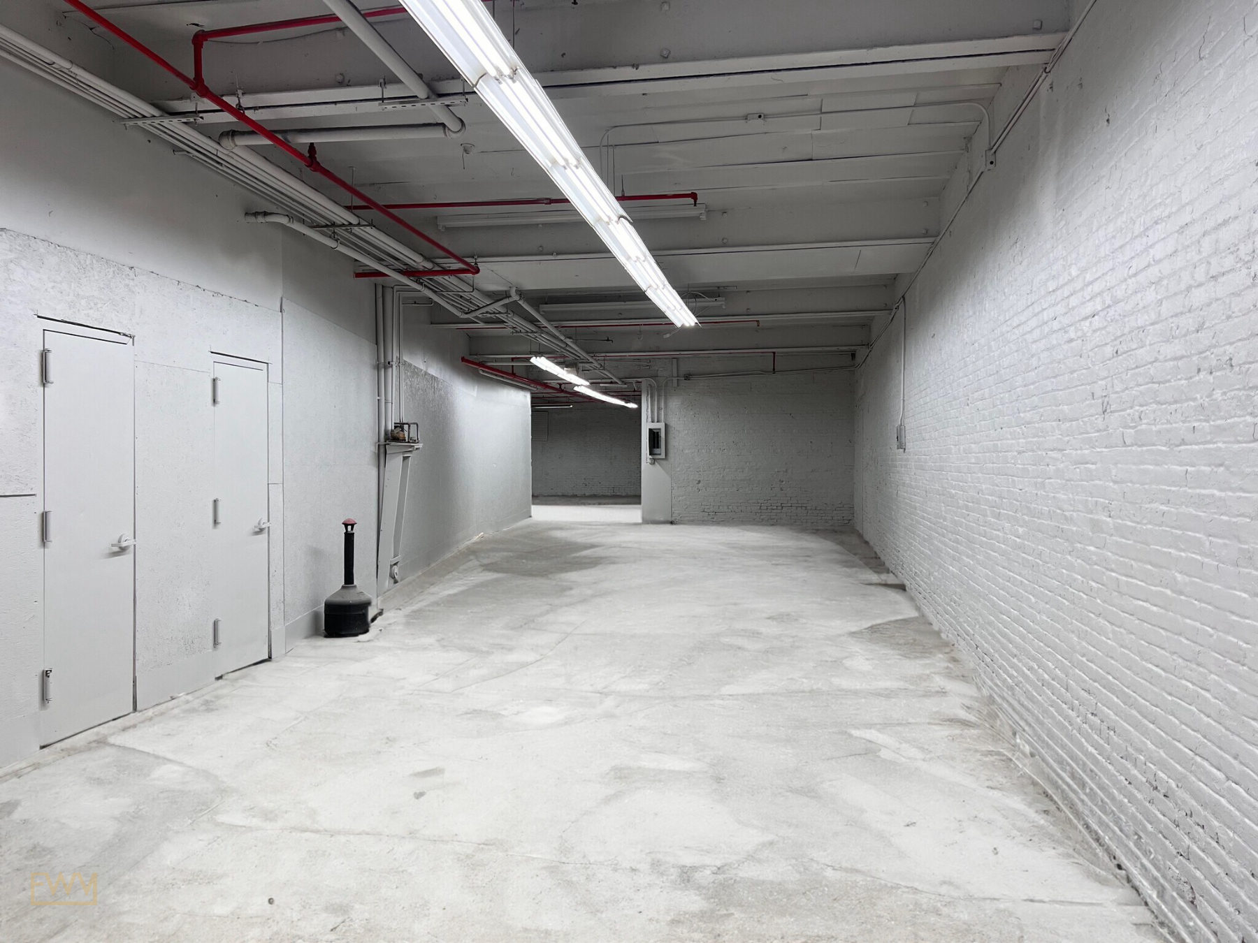 Versatile Event Space Available in Bensonhurst, Brooklyn, 325 sqm, pop up store, second interior view