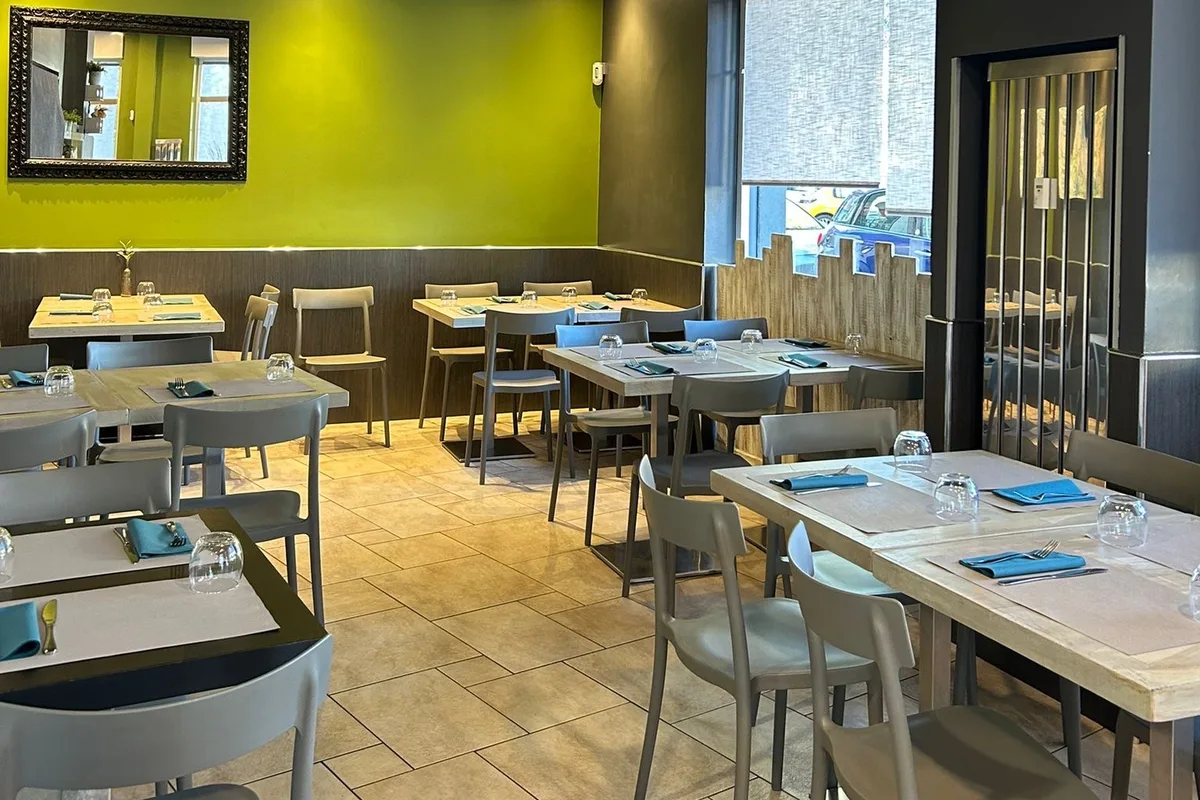Versatile Event Space for Business Meetings and Meals, 100 sqm, corporate event, pop-up rental in Torino