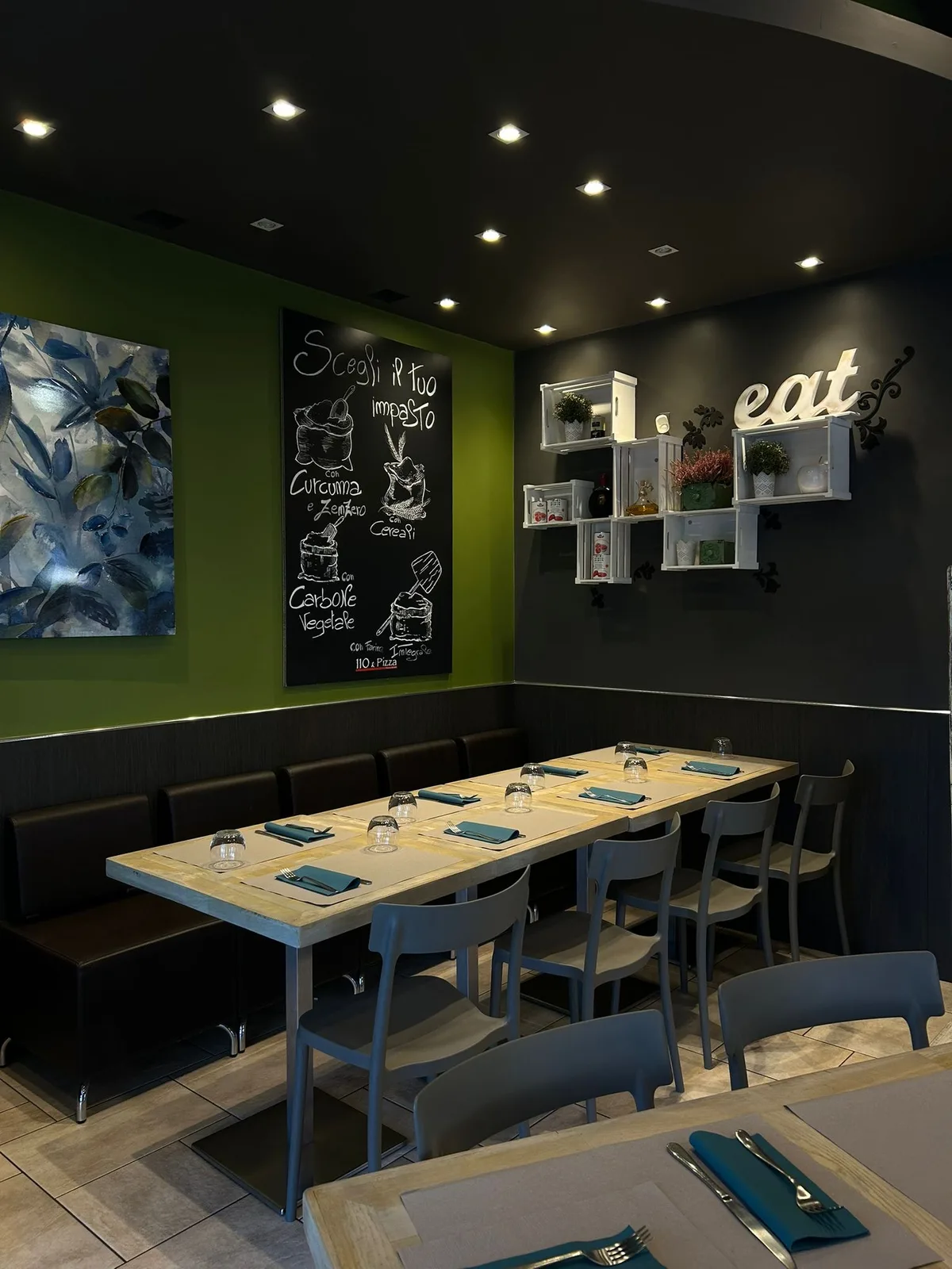 Versatile Event Space for Business Meetings and Meals, 100 sqm, corporate event, pop-up rental in Torino, interior view