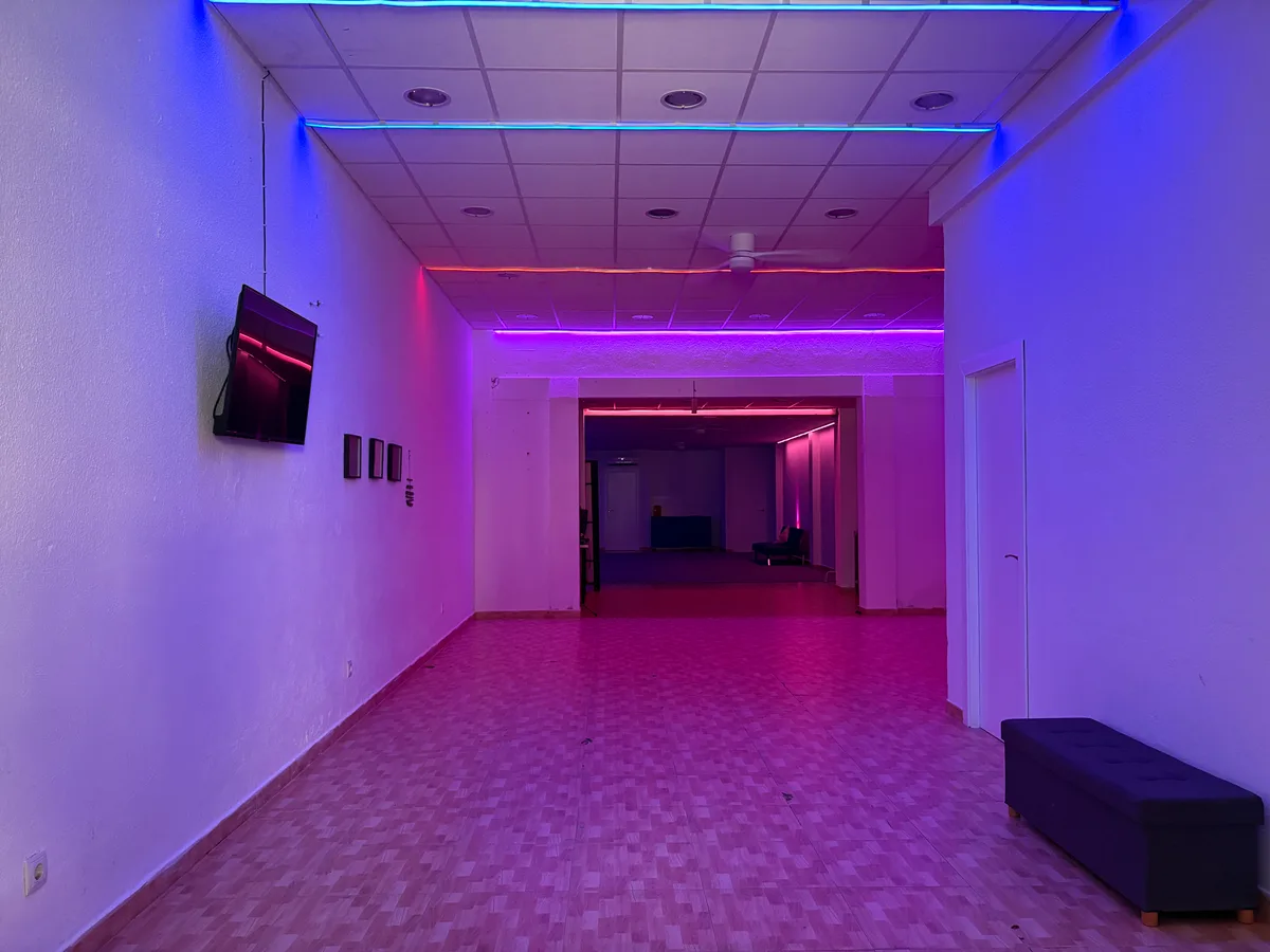 Versatile Event Space for Rent in Barcelona, 200 sqm, networking event, pop-up rental, second interior view