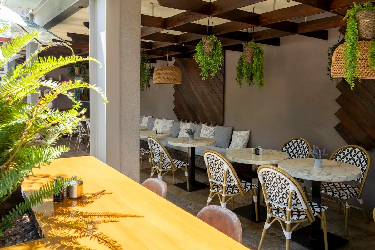 Versatile Event Space for Rent in Santa Monica, 186 sqm, corporate event, pop-up rental, second interior view