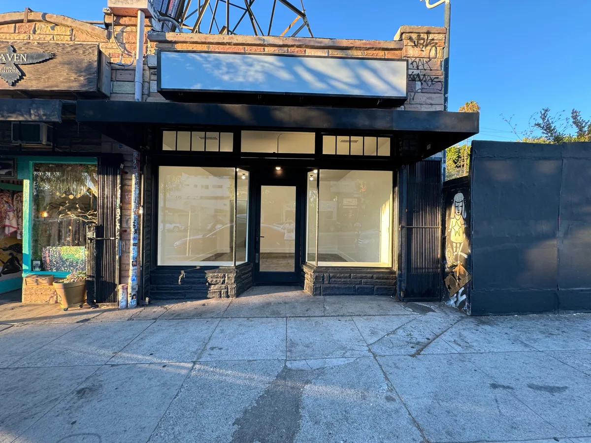 Versatile Event Space in Echo Park, 102 sqm, art exhibition, pop-up rental in Los Angeles