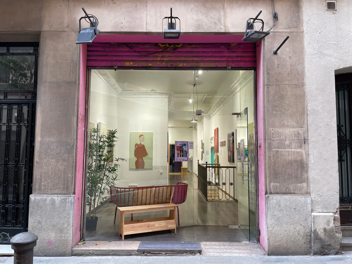 Versatile Event Space in Gracia, 85 sqm, art exhibition, pop-up rental in Barcelona
