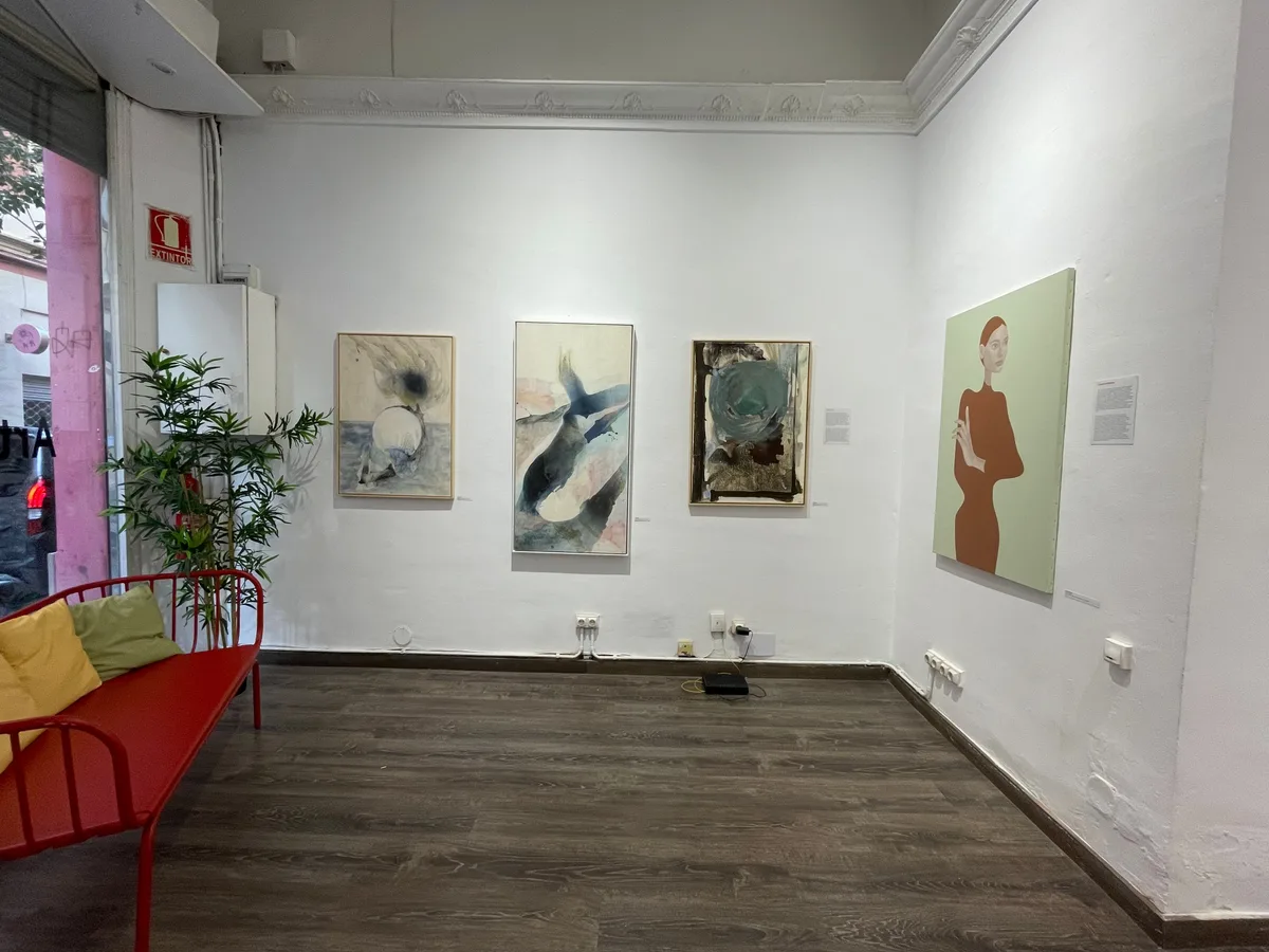 Versatile Event Space in Gracia, 85 sqm, art exhibition, pop-up rental in Barcelona, interior view