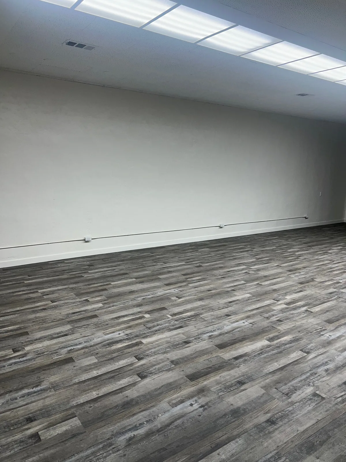 Versatile Event Space in Inglewood, 186 sqm, pop up store, third interior view