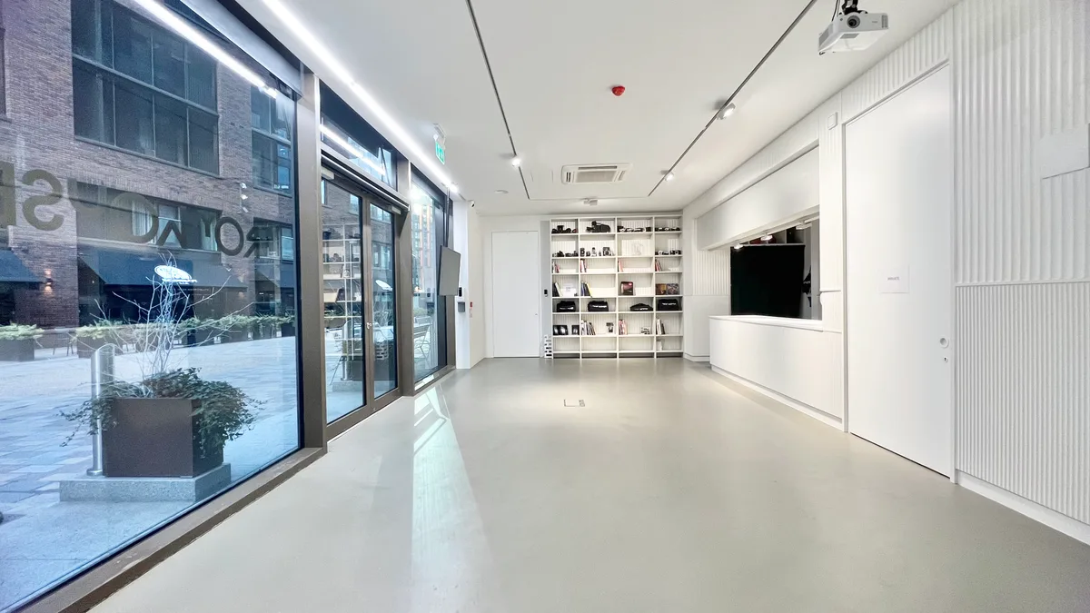 Versatile Event Space in New Union Square, 650 sqm, art exhibition, pop-up rental in Greater London