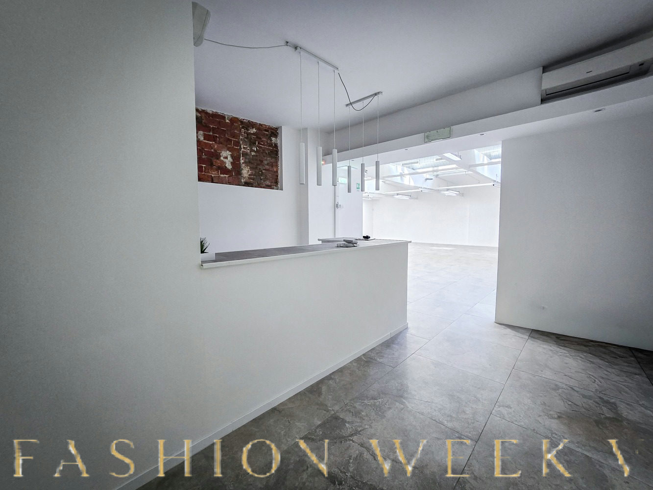 Versatile Event Space in Porta Genova, 500 sqm, product launch, pop-up rental in Milano, second interior view