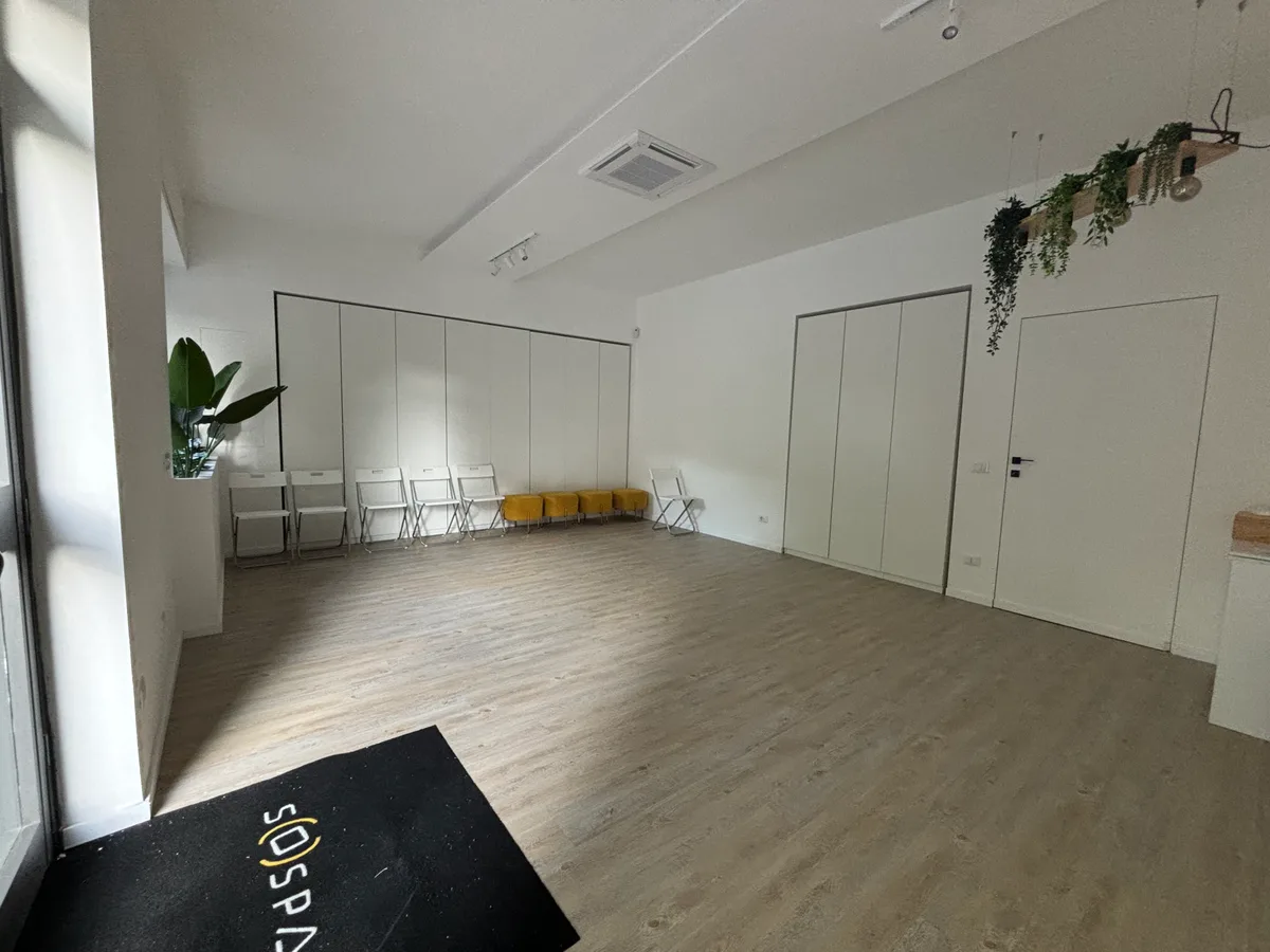Versatile Event Space in Rome, 55 sqm, pop up store in Roma, second interior view