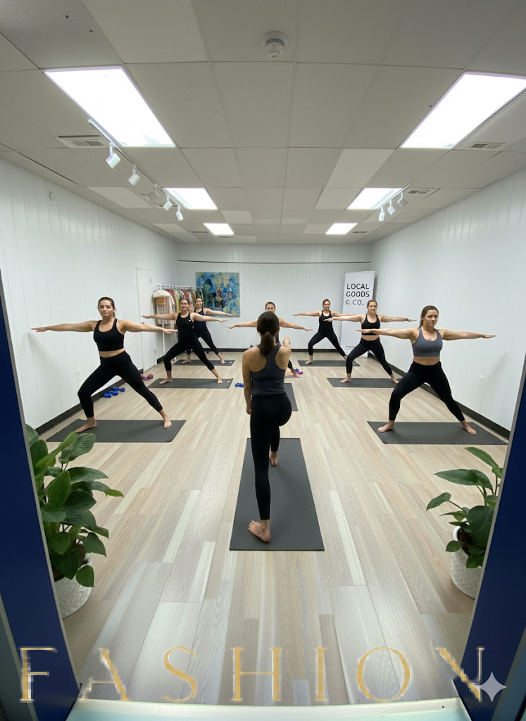 Versatile Event Space Near Downtown Roanoke, 93 sqm, pop up store, interior view