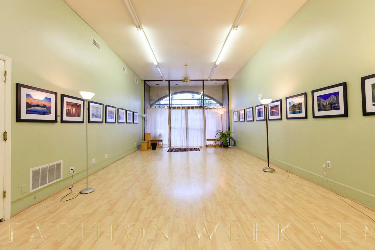 Versatile Event Space with Bright Interiors, 56 sqm, pop up store in San Francisco, interior view