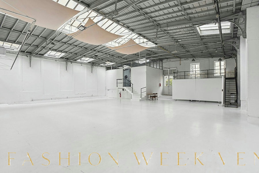 Versatile Event Space with Expansive Main Area, 525 sqm, cocktail reception, pop-up rental in Paris