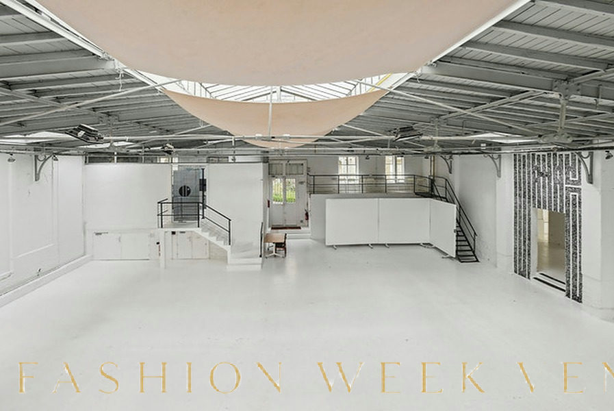 Versatile Event Space with Expansive Main Area, 525 sqm, cocktail reception, pop-up rental in Paris, second interior view