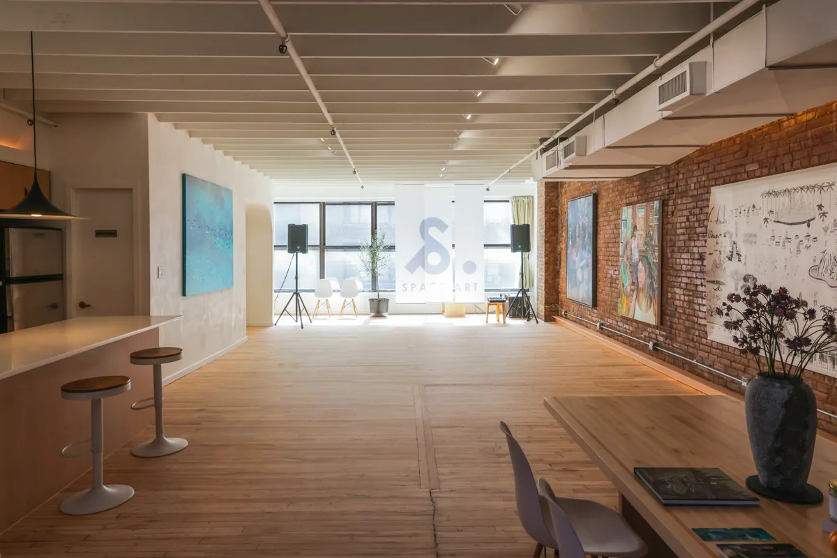 Versatile Event Space with Modern Amenities in Chelsea, 232 sqm, art exhibition, pop-up rental in New York, second interior…