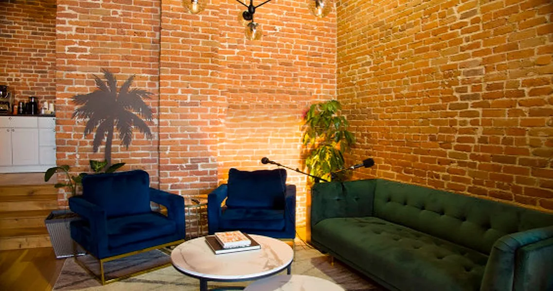 Versatile Event Space with Modern Amenities in RiNo, 84 sqm, networking event, pop-up rental in Denver, third interior view