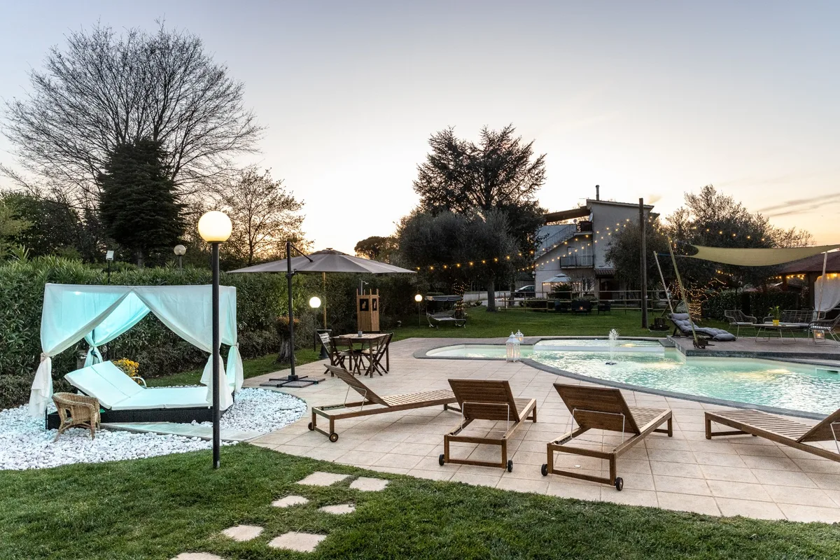 Versatile Event Space with Pool - Tenuta La Selva, 1000 sqm, private event, pop-up rental in Sant'Angelo Romano, second inte…