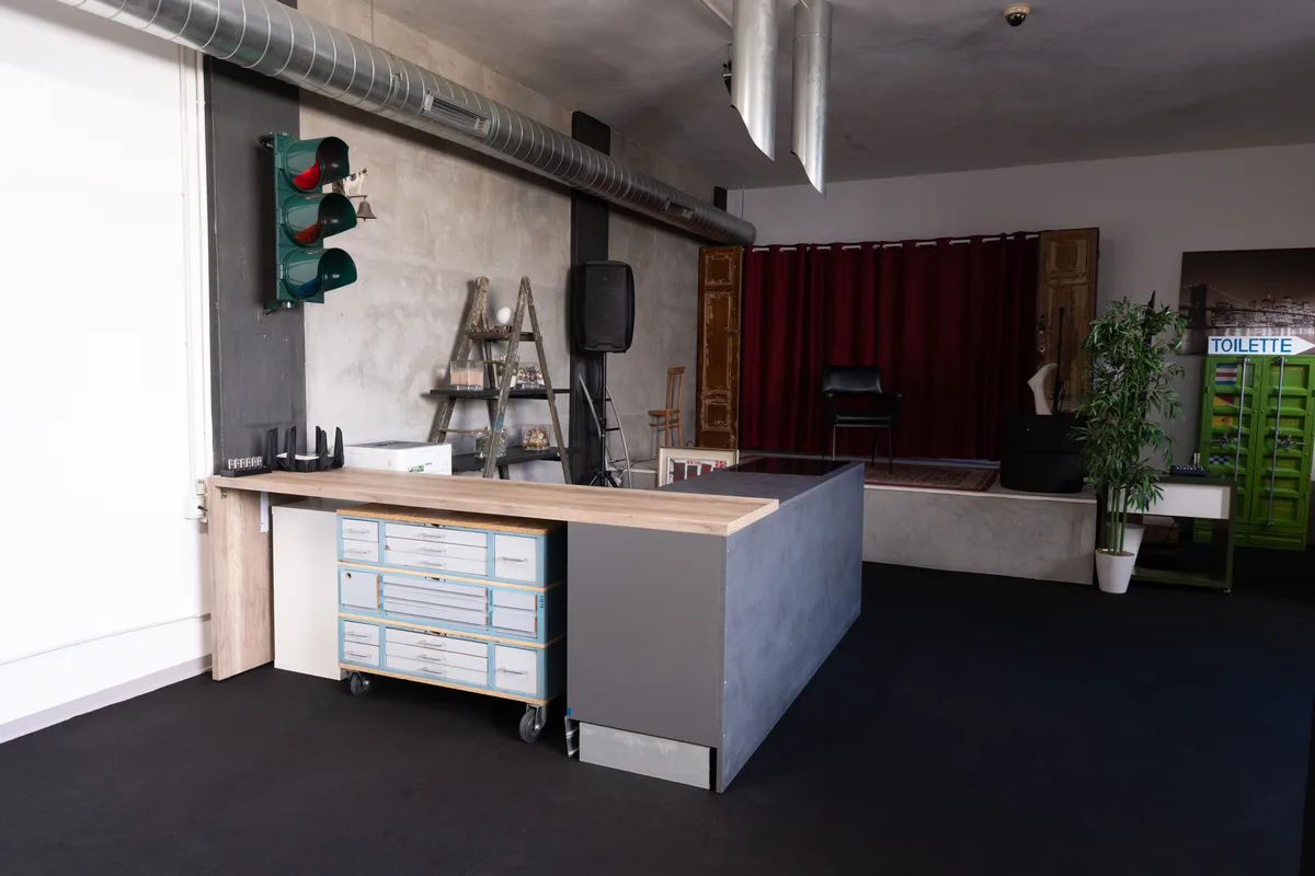 Versatile Event Space with Unique Design in Isola, Milan, 700 sqm, pop up store in Milano, additional interior view