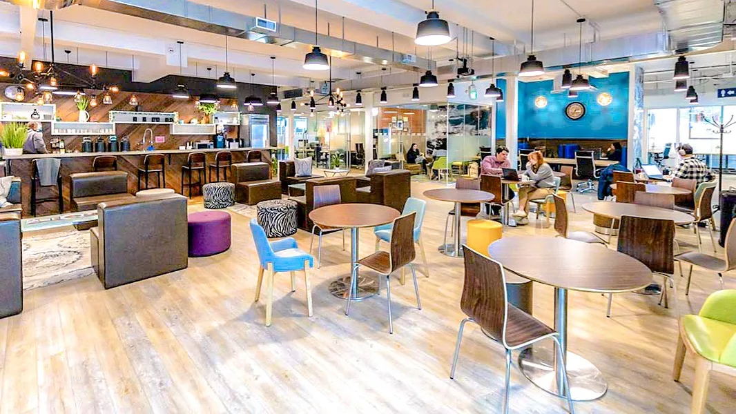 Versatile Event Venue in South Etobicoke, 4645 sqm, corporate event, pop-up rental in Toronto, interior view