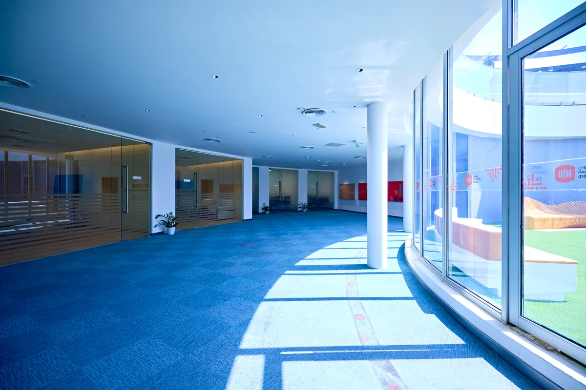 Versatile Exhibition Space for Events, 985 sqm, exhibition opening, pop-up rental in Dubai, third interior view