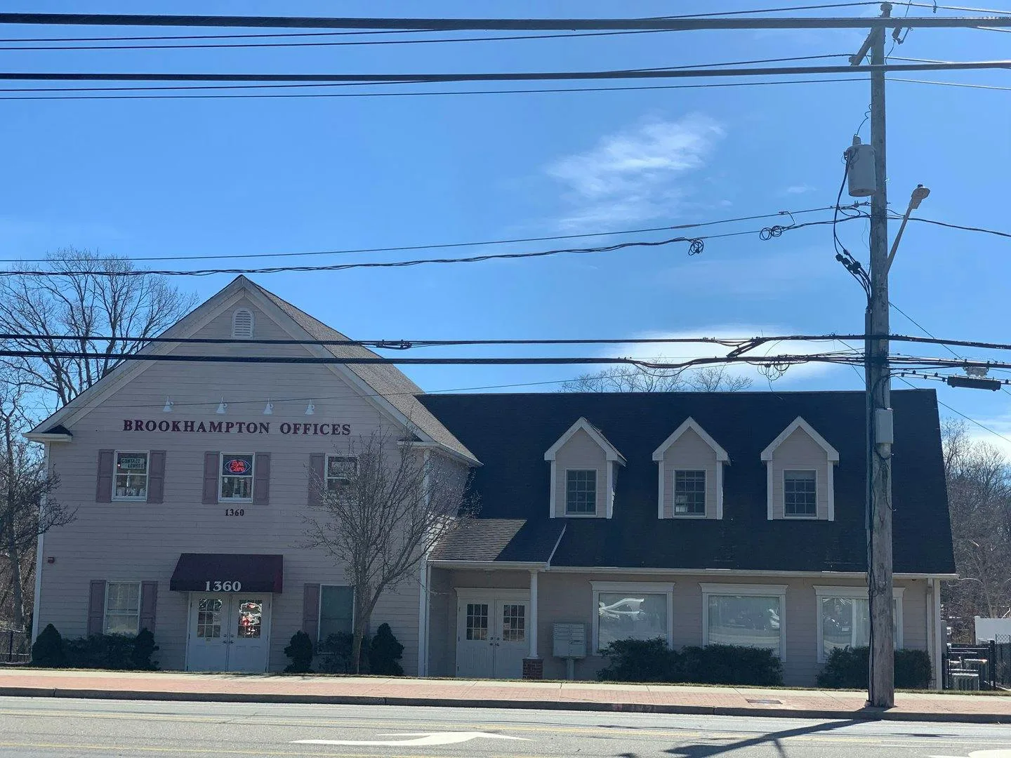 Versatile First Floor Office and Retail Space in Mastic — 4