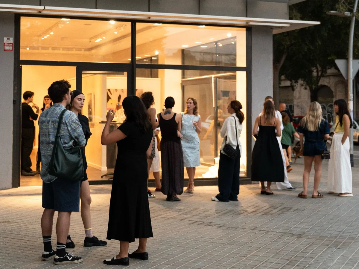 Versatile Gallery Space for Exhibitions and Events, 100 sqm, art exhibition, pop-up rental in Barcelona, additional interior…
