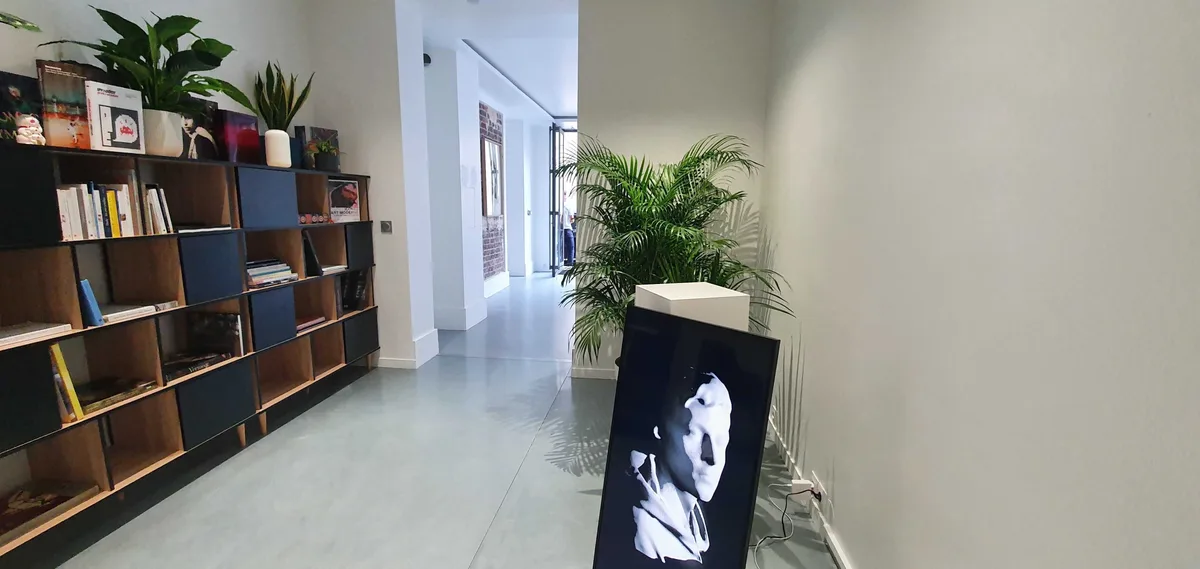 Versatile Gallery Space for Rent in Haut Marais, 115 sqm, art exhibition, pop-up rental in Paris, third interior view