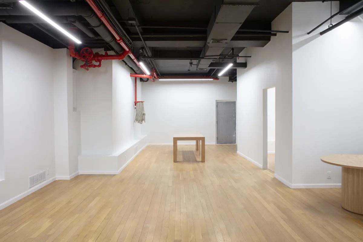 Versatile Ground Floor Space for Art and Fashion Events, 204 sqm, art exhibition, pop-up rental in New York, second interior…