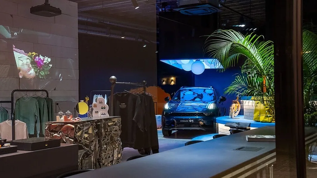 Versatile Ground-Floor Venue with Bar in Munich, 275 sqm, pop up store in München, additional interior view